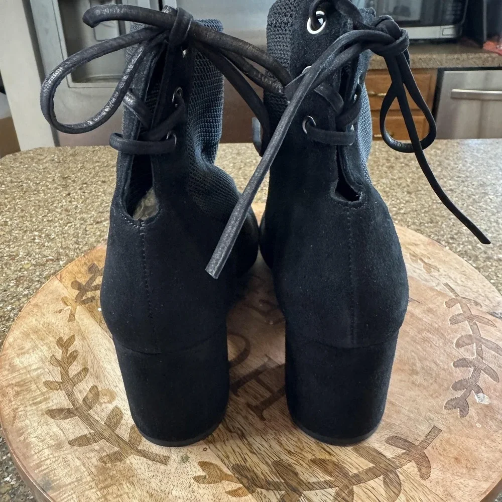 Schutz Emilia Ankle Boot 10B Black Knit Suede 2.5